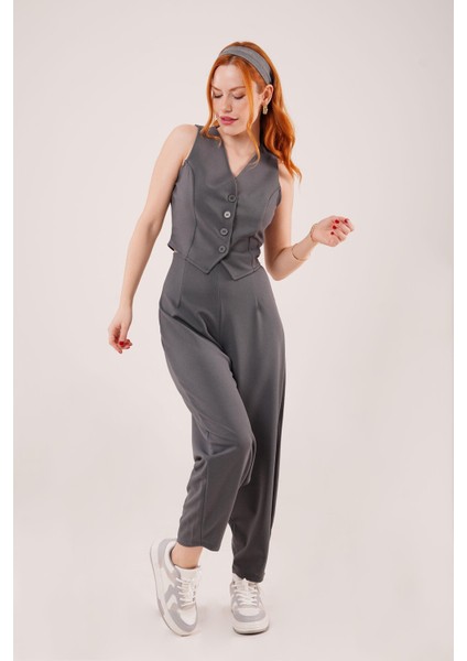 Önü Düğmeli Gri Yelek fiyatları