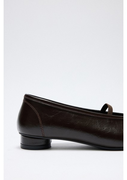 Babet 2527 - Lastik Bantlı Mini Topuklu Acı Kahve Kadın Babet indirimleri