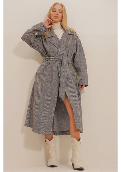 Balık Sırtı Desen Kaşe Kaban fiyatları