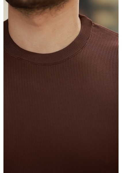 Erkek Bisiklet Yaka Jakarlı Kısa Kollu Tshirt modelleri