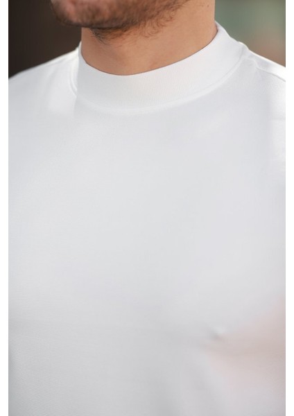 Erkek Ince Çizgi Dokulu Kısa Kollu T-Shirt modelleri