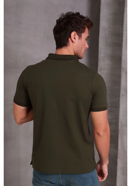 Erkek Slim Fit Pamuklu Yumuşak Doku Nefes Alan Kumaş Yakalı Tişört indirimleri