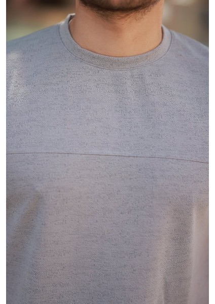 Erkek Oversize Bisiklet Yaka Kısa Kollu T-Shirt modelleri