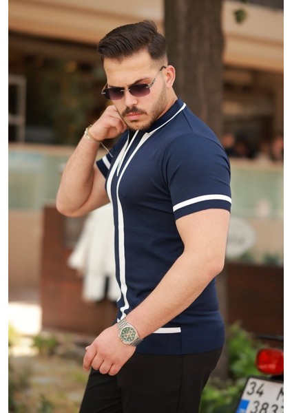Erkek Fermuar Yakalı şerit Detaylı Kısa Kollu Tişört fiyatları