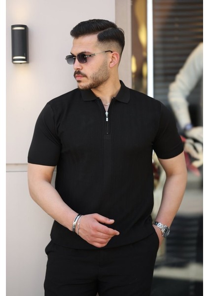 Erkek Yakası Fermuarlı Kısa Kollu T-Shirt