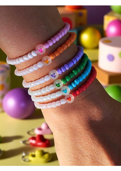 Karanlıkta Parlayan Renkli Kalpli Kum Boncuklu 6"lı Çocuk Bileklik Seti (Karne ve Bayram Hediyesi)