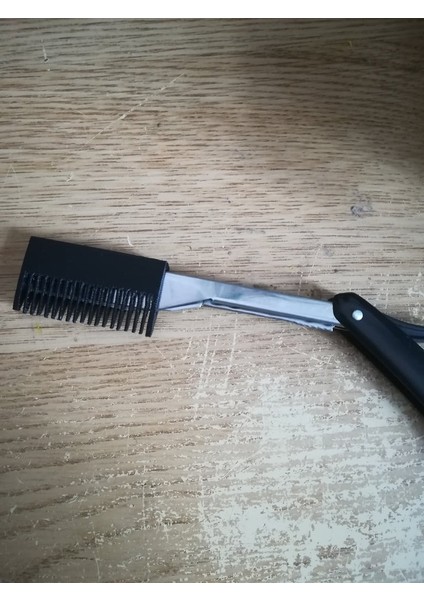 Berber Ustura Saç Kesme Aparatı Siyah 2975414 3D fiyatları