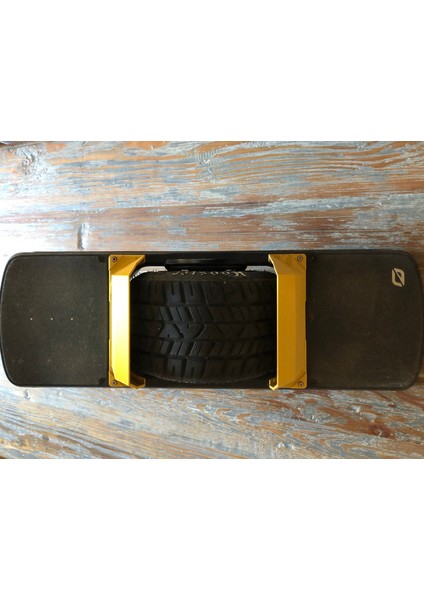 Tesla Siber Kamyonundan Ilham Alan Tek Tekerlekli Çamurluk Siber Çamurluğu T4115709 3D fırsatları