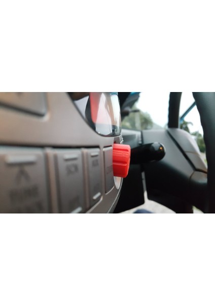 Suzuki Alto Stereo Düğmesi T2922608 3D