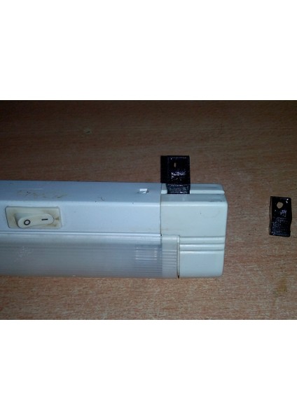 Floresan Lambanın Montajı (Plastik Aparattır!!!) 3D