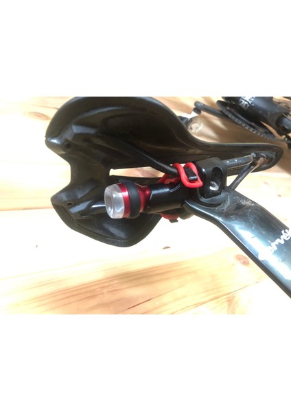 Pozlama Izleme/izleyici Eyer Montajı T3883423 3D fiyatları