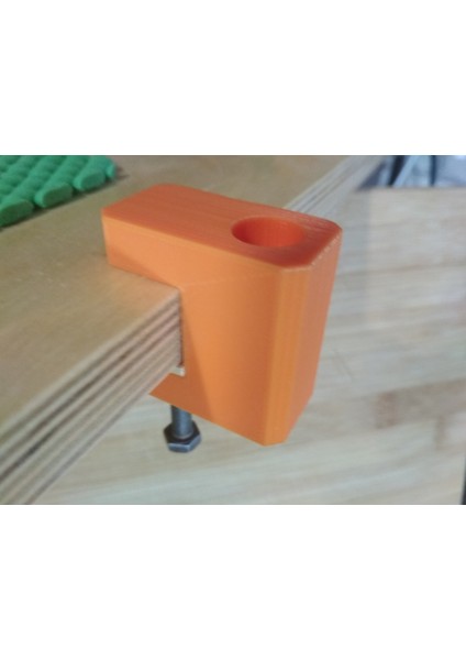 Lamba Tutucusu - Kelepçe. (Plastik Aparattır!!!) 3D modelleri