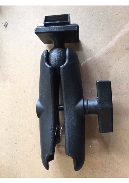 Lowrance Elite 4 Ram Montajlı 1,5 Inç Top T2727595 3D modelleri