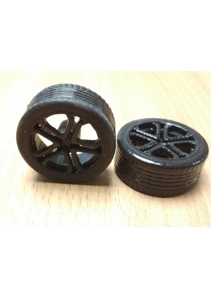 Lamborghini Araba Modeli Için Tekerlekler (Plastik Aparattır!!!) 3D