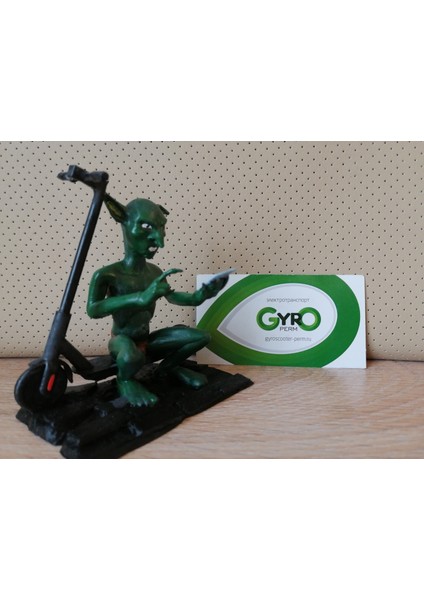 Goblin Scooter Sohbette Yazıyor (Plastik Aparattır!!!) 3D