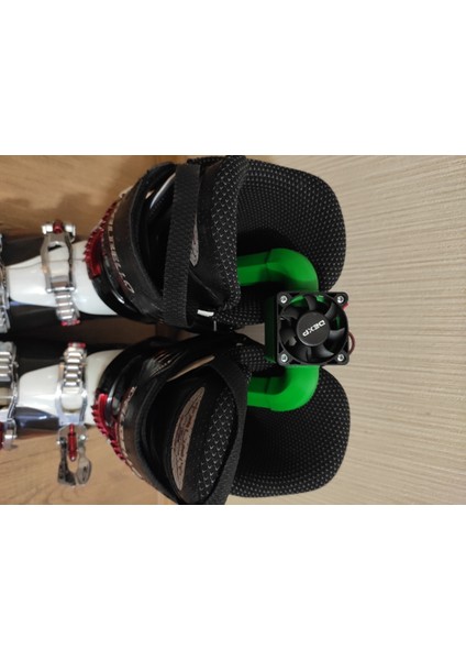 Kayak Botu Kurutucusu (Plastik Aparattır!!!) 3D fırsatları