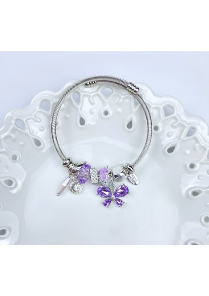 Işıltılı Takı ve Romantik Hediyeler – Özel Tasarım Kalp Hediye Kutusu modelleri