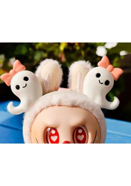 Sadece Taç Sevimli Hayalet Taç