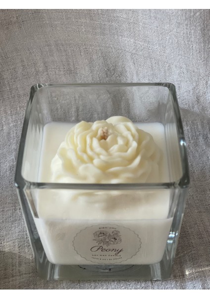 Peony Bloom Serisi – El Yapımı Doğal Soya Mum | Beyaz Çiçek Desenli | Dekoratif Cam Mum fiyatları