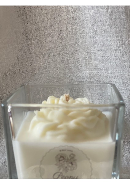 Peony Bloom Serisi – El Yapımı Doğal Soya Mum | Beyaz Çiçek Desenli | Dekoratif Cam Mum modelleri