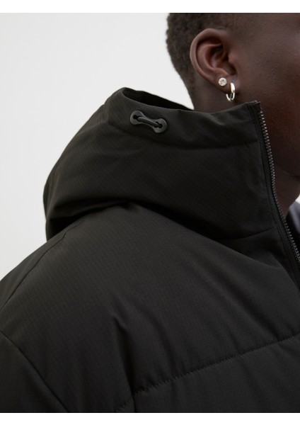 Jack Jones Jjglobal Puffer Jacket Erkek Siyah Mont 12283517-02 indirimleri