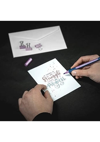 ML05011502 Metalik Tükenmez Kalem 8'li Set (Çizgi Kalınlığı 0,4 Mm, Yüksek Metalik Mürekkep, Hızlı Kuruyan,%88 Biyo Bazlı Plastik Gövde) 8 Adet Çeşitli Renklerde modelleri