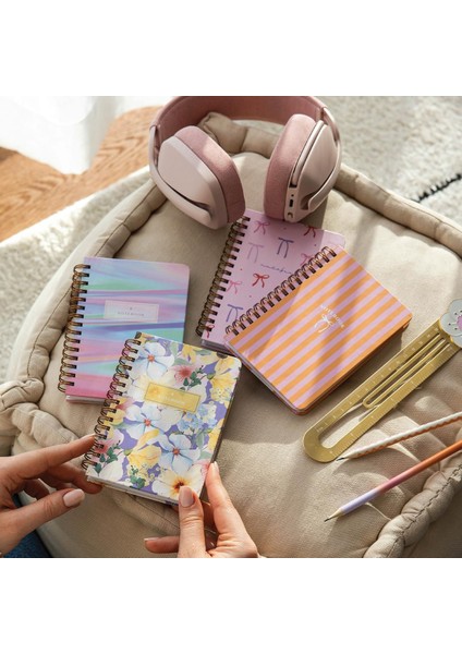 9X14 cm Sert Kapak Spiralli Çizgili 4 Lü Cep Not Defteri Seti - Kurdele