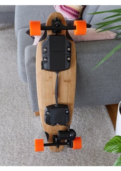 Elektrikli Longboard Için Lipo Muhafaza (Plastik Aparattır!!!) 3D