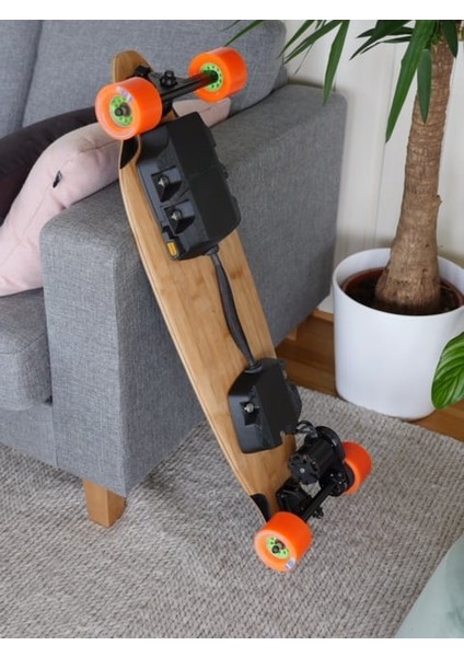 Elektrikli Longboard Için Lipo Muhafaza (Plastik Aparattır!!!) 3D modelleri