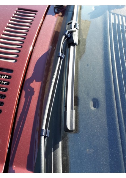 Ön Cam Silecek Kolu Için Tüp Tutucu (Plastik Aparattır!!!) 3D