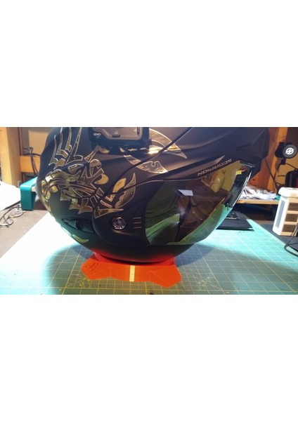 Kask Standı (Plastik Aparattır!!!) 3D