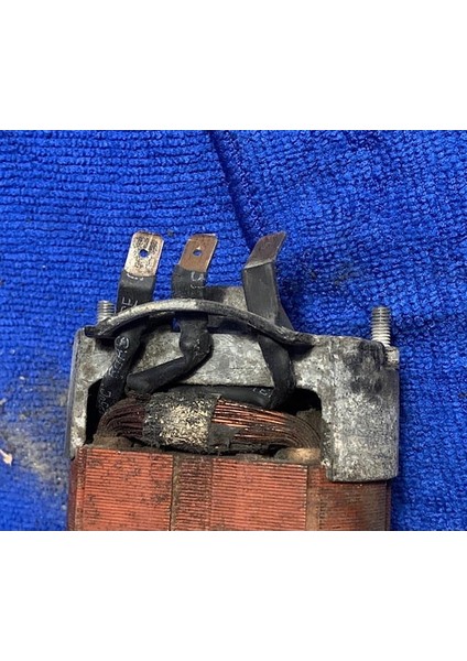 Volvo P1800 Isıtıcı Motor Kablo Ayırıcı Ekleme (Plastik Aparattır!!!) 3D fırsatları