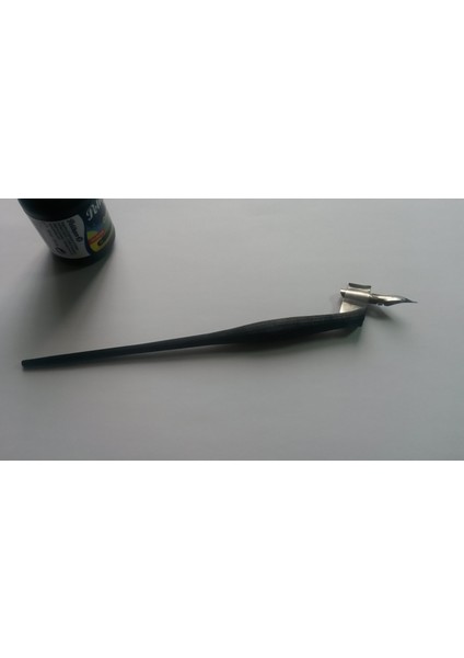 Eğik Kalem Tutucu (Plastik Aparattır!!!) 3D