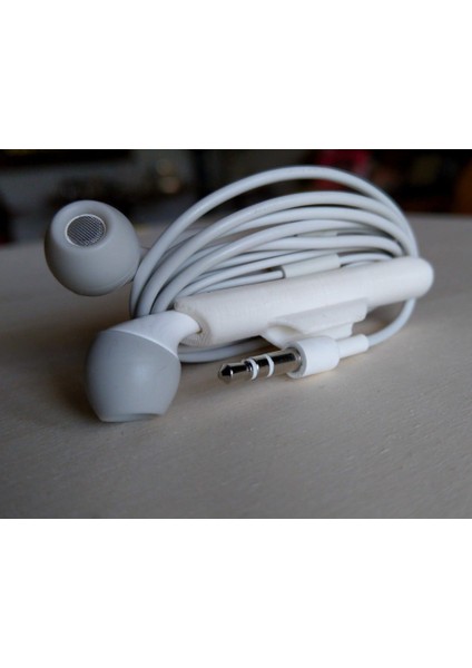 iPhone Standart Kulaklık Kılıfı (Iphone 5 Öncesi) (Plastik Aparattır!!!) 3D fiyatları