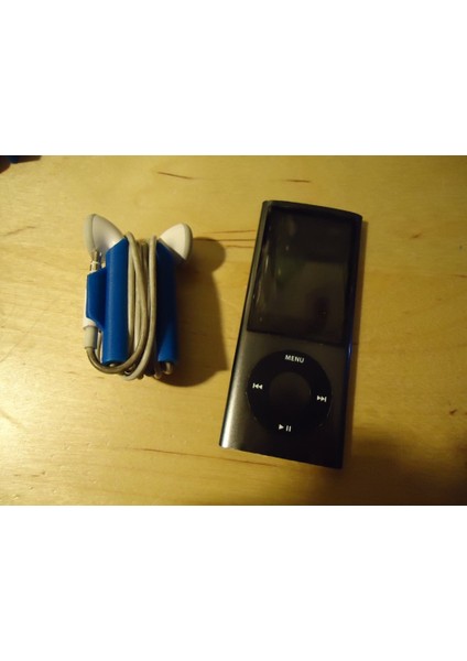 iPhone Standart Kulaklık Kılıfı (Iphone 5 Öncesi) (Plastik Aparattır!!!) 3D modelleri