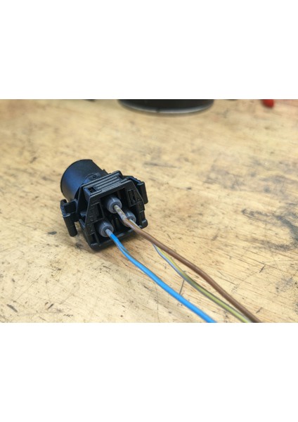 Bmw 2.5 Su Geçirmez Konektörler Için Yedek Terminal Kabuğu (Plastik Aparattır!!!) 3D modelleri