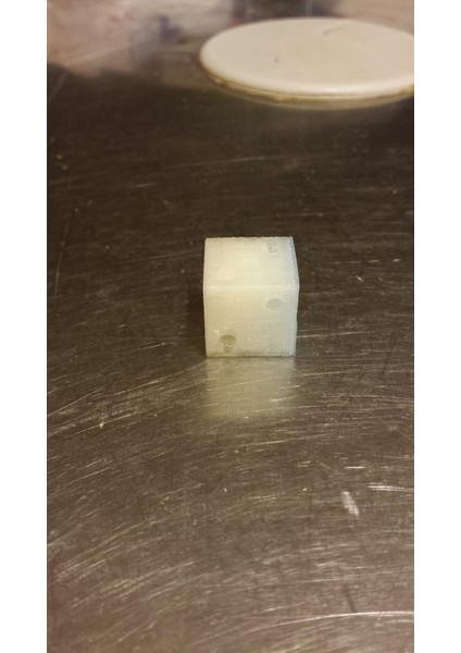 Normal Boyutta 6 Taraflı Zar Veya Zar (Plastik Aparattır!!!) 3D modelleri