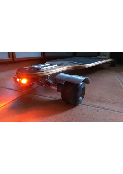Longboard Çamurluk (Sadece Plastik Aparattır!!!) 3D