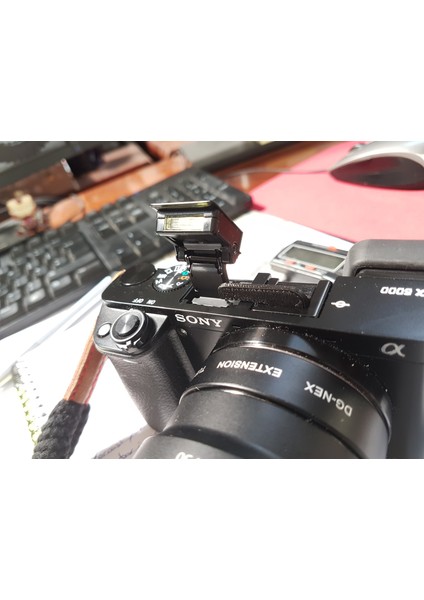 Sony A6000 Sıçrama Flaş Montajı (Plastik Aparattır!!!) 3D fiyatları
