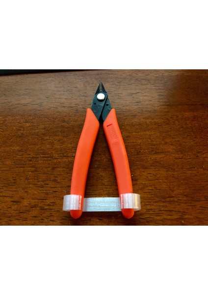 Flush Cutter Clip (Plastik Aparattır!!!) 3D