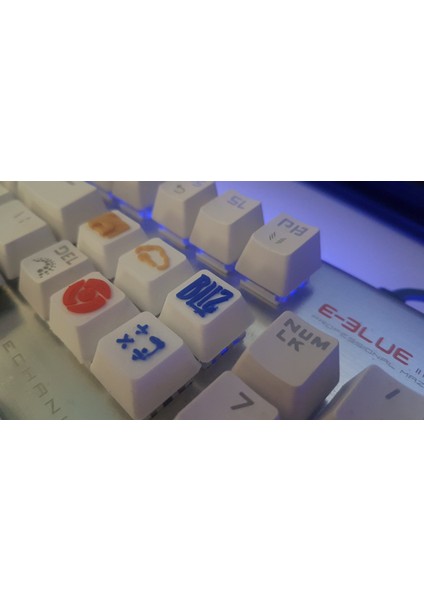 Kar Fırtınası Klavye Tuşu (Plastik Aparattır!!!) 3D
