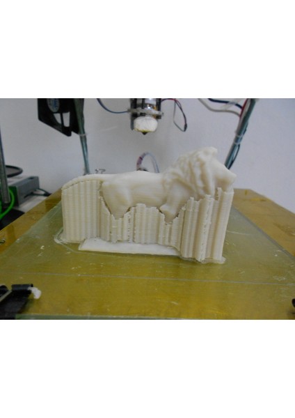 Chicago Sanat Enstitüsü Merdivenlerinde Ikonik Aslan (Plastik Aparattır!!!) 3D fiyatları