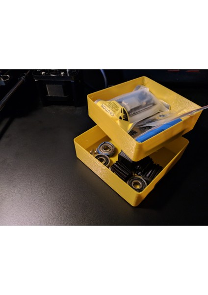 Tepsi 100 (Sadece Plastik Aparattır!!!) 3D