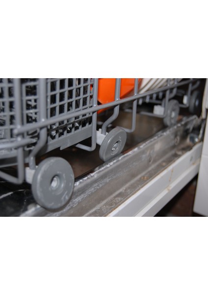 Bulaşık Makinesi Tekerlek Klipsleri (Plastik Aparattır!!!) 3D modelleri