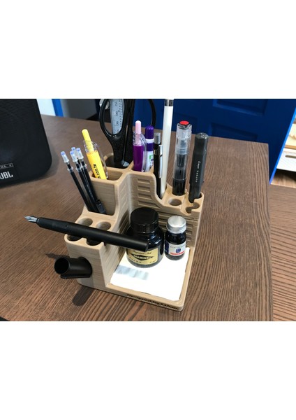 3 Yollu Çeşme Kalem ve Mürekkep Sahibi (Plastik Aparattır!!!) 3D modelleri