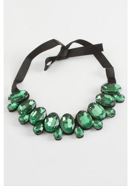 Oval Taşlı Yaka Kolye indirimleri