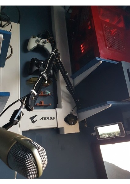 Masaüstü Mikrofon Şok Montaj Parçaları Için Xlr Kablo Klipsi (Plastik Aparattır!!!) 3D modelleri