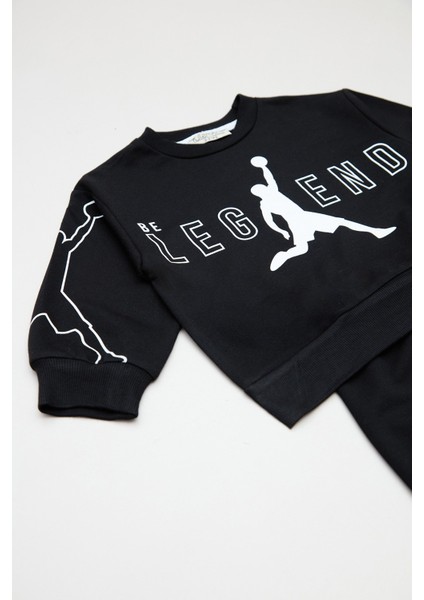 Yazı ve Basketbolcu Baskılı Erkek Çocuk 2 Li Takım modelleri