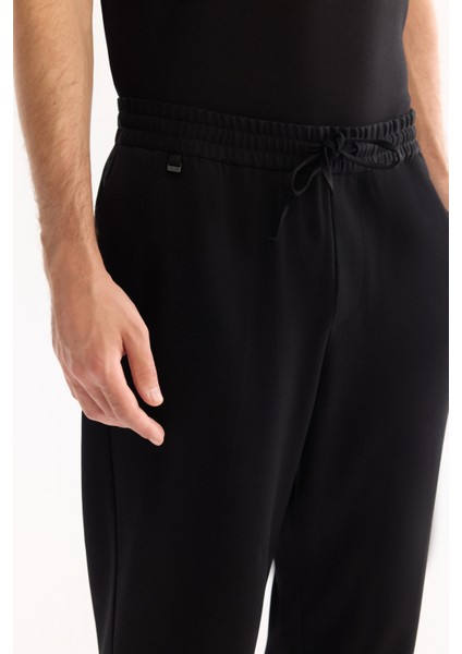 Erkek Siyah Beli Lastikli Bağcıklı Kolay Ütülenen Jogger Relaxed Fit Pantolon A52Y3041 indirimleri