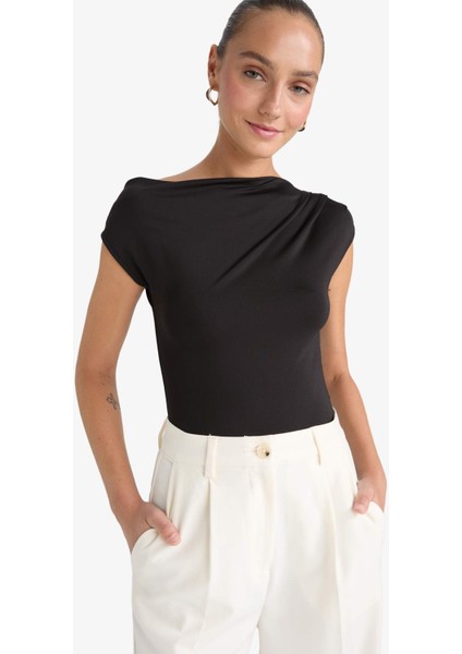 Tek Omuzlu Çıtçıtlı Body G1843AX25AU